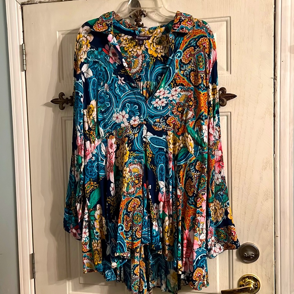 Romans 26W multicolored blouse